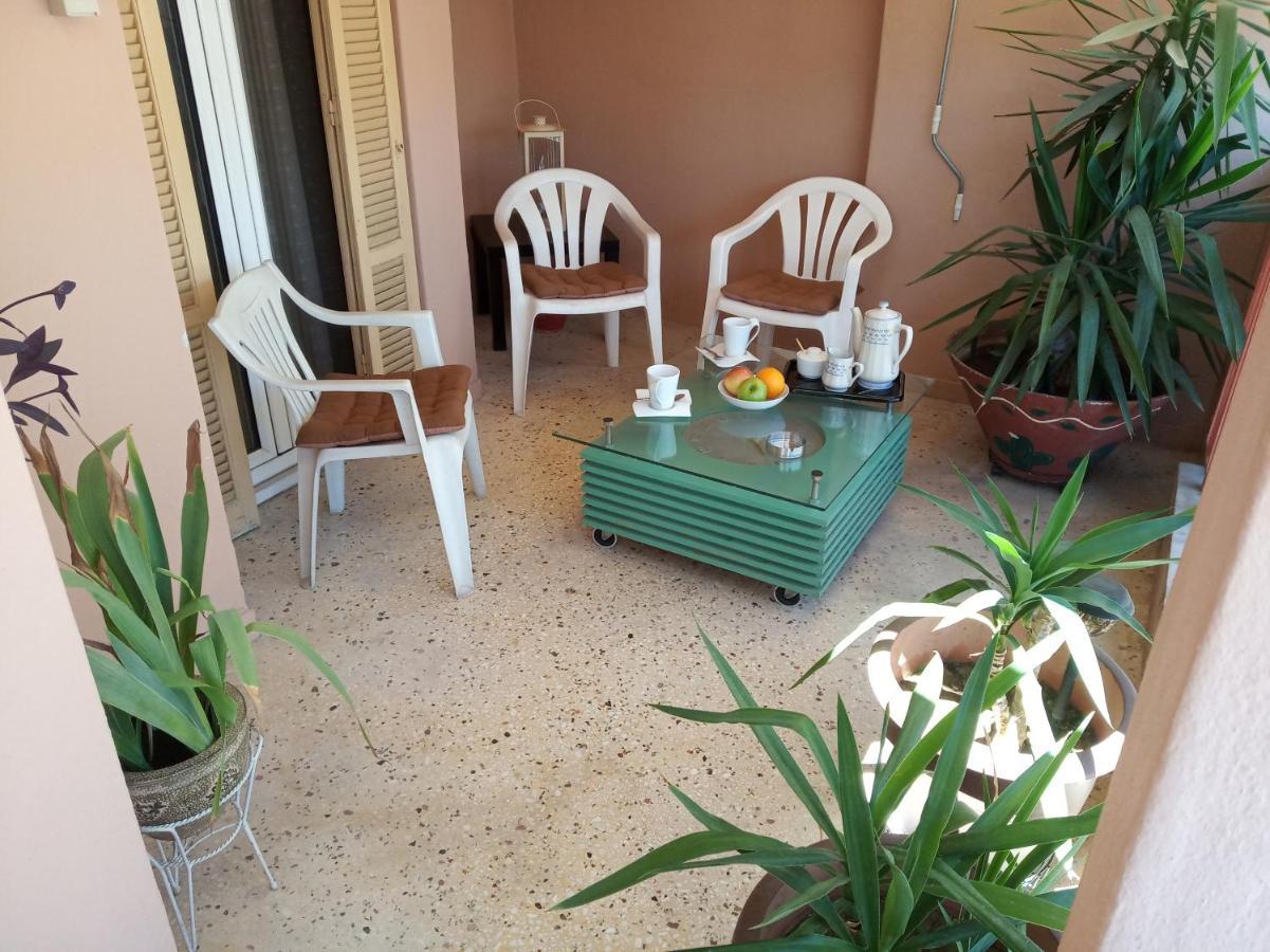 Cosy Penthouse -Up To 6 Guests- In The City Centre! เทสซาโลนิกิ ภายนอก รูปภาพ