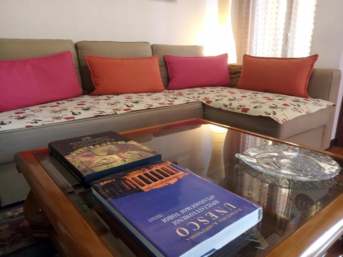 Cosy Penthouse -Up To 6 Guests- In The City Centre! เทสซาโลนิกิ ภายนอก รูปภาพ